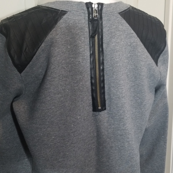 Trouve Sweatshirt Leather Look Accents, Size L - Picture 2 of 5